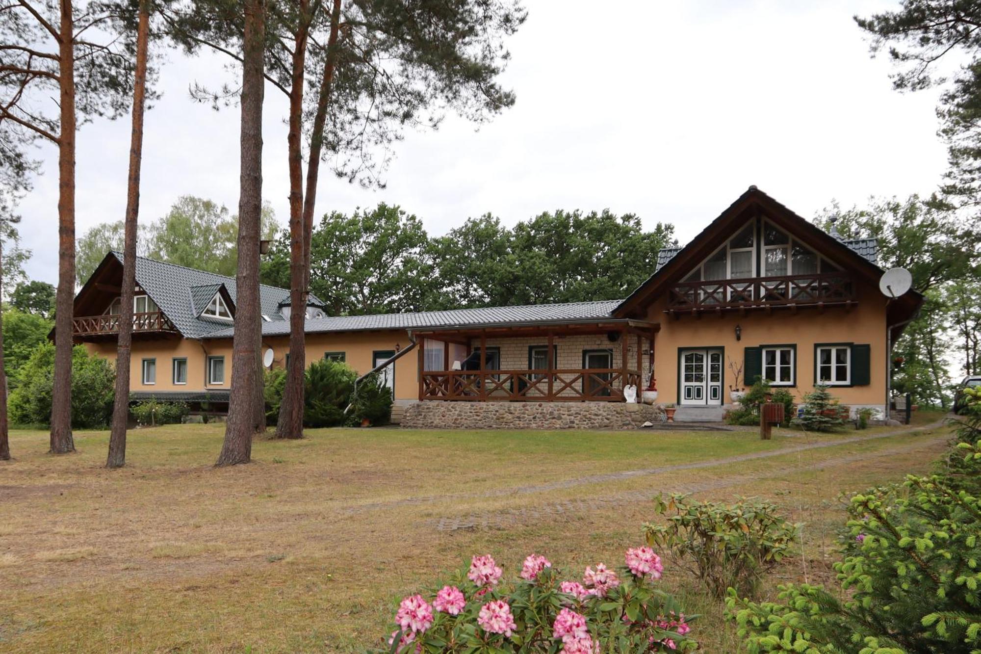 Ferienwohnung Habicht Villa-Paelitzsee Grosszerlang Luaran gambar